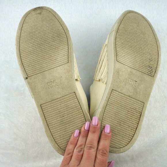 Frye White Leather‎ Fringe Slip-On Sneakers Womens 9M - Picture 2 of 7